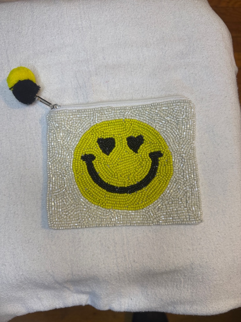 Beaded Yellow Smiley Coin Pouch with Heart Eyes